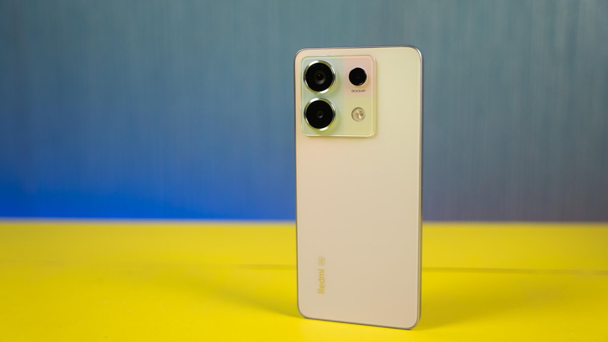 GiriSonnaSeri's tweet photo. First look at the #RedmiNote13Pro that is all set to launch on Jan 4th 2023. Video coming soon on #GSSTech https://t.co/kTW66eaaqn