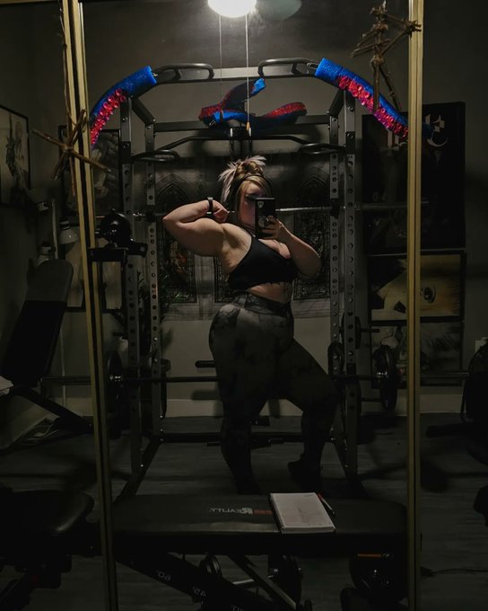 Watch 🦇 𝖑𝖎𝖈𝖍𝖑𝖎𝖓𝖌𝖘 | OF 🖤💋's leaked NSFW photo on TwXstars