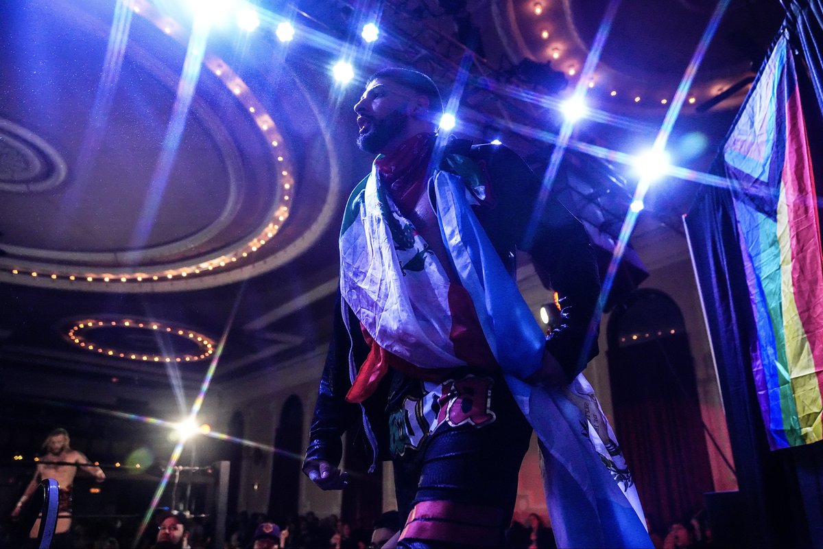 cameraguygimmik's tweet photo. #FreelanceCounts // @koda_hernandez // @FreelanceWres https://t.co/1SAGh6Tc1N