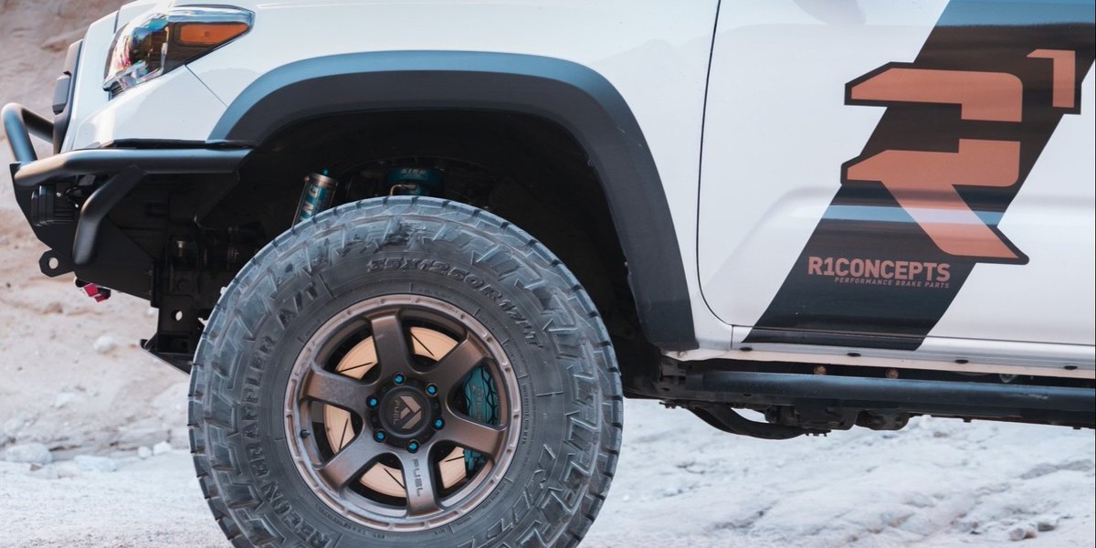 R1Concepts's tweet photo. Taco sauce with some extra flavor
✅ No Modifications Required!
✅ Improved Braking Performance!
Learn More 👉🏻 https://t.co/kDxh27C2ol
#STOPPINGTHEWORLD #R1concepts #teamR1
#toyota #tacoma #letsgoplaces #r1forgedseries #kingshocks #fueloffroad #kmcwheels #nittotire #attica4x4 https://t.co/tcjPue3rrv