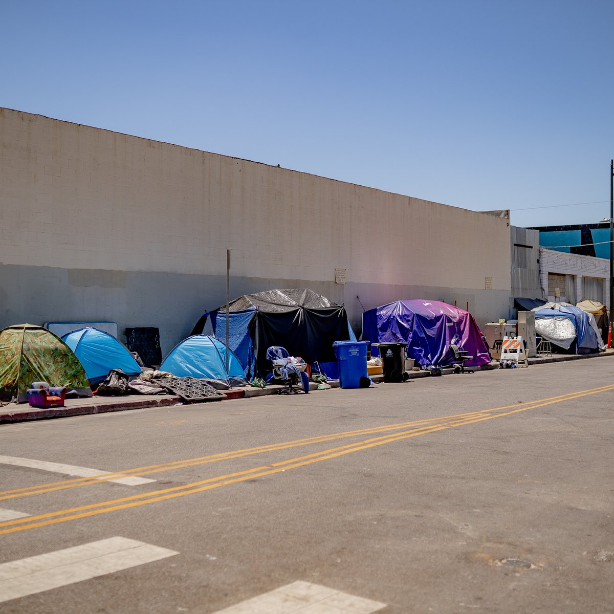 VituityCares's tweet photo. In 2022, about 37.9 million people in the US lived in poverty, and many of them don't have access to quality healthcare. 💔

We're on a mission to bridge this gap, ensuring everyone receives the healthcare they deserve. 🤝

Donate: https://t.co/hPnz7Zgn3p

#VituityCares https://t.co/VLRDshKzwV