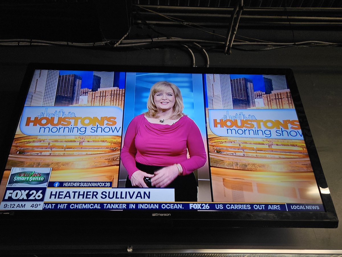hardcorespin's tweet photo. Tune in to @FOX26Houston morning news now with great energy and amazing smiles from @DDillardTV @ChelseaFox26 @Fox26Heather
Livwe from #GloryFitness #1Fox26NewsFan is always tuned 7 days a week. https://t.co/cKpBg4aNvc