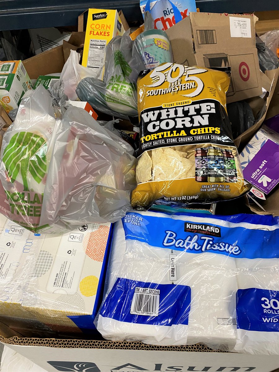 West Suburban Community Pantry tweet media