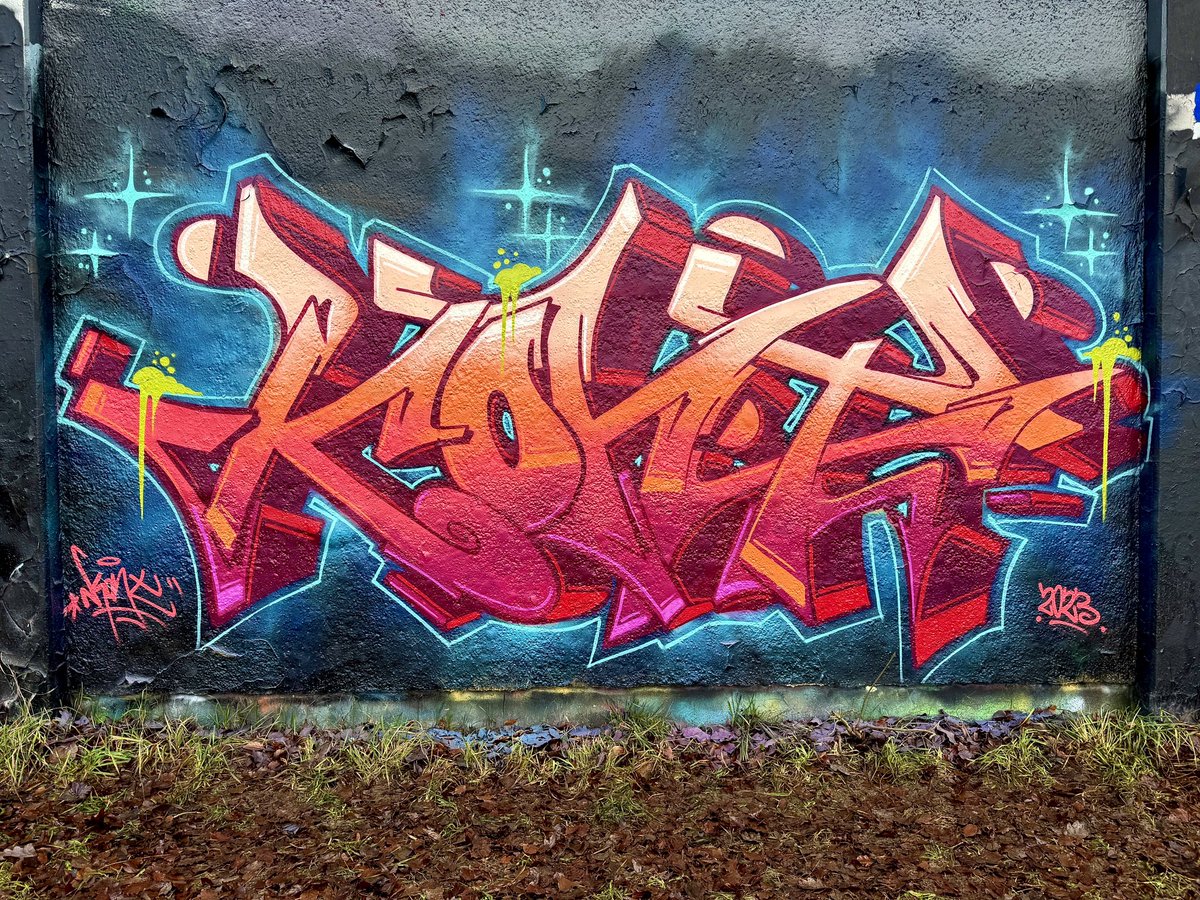 Konterone's tweet photo. KonT 

#graffiti #lüdenscheid #graff #spraypaint #kont #kontone #graffitistyle https://t.co/SRxip6MjiV