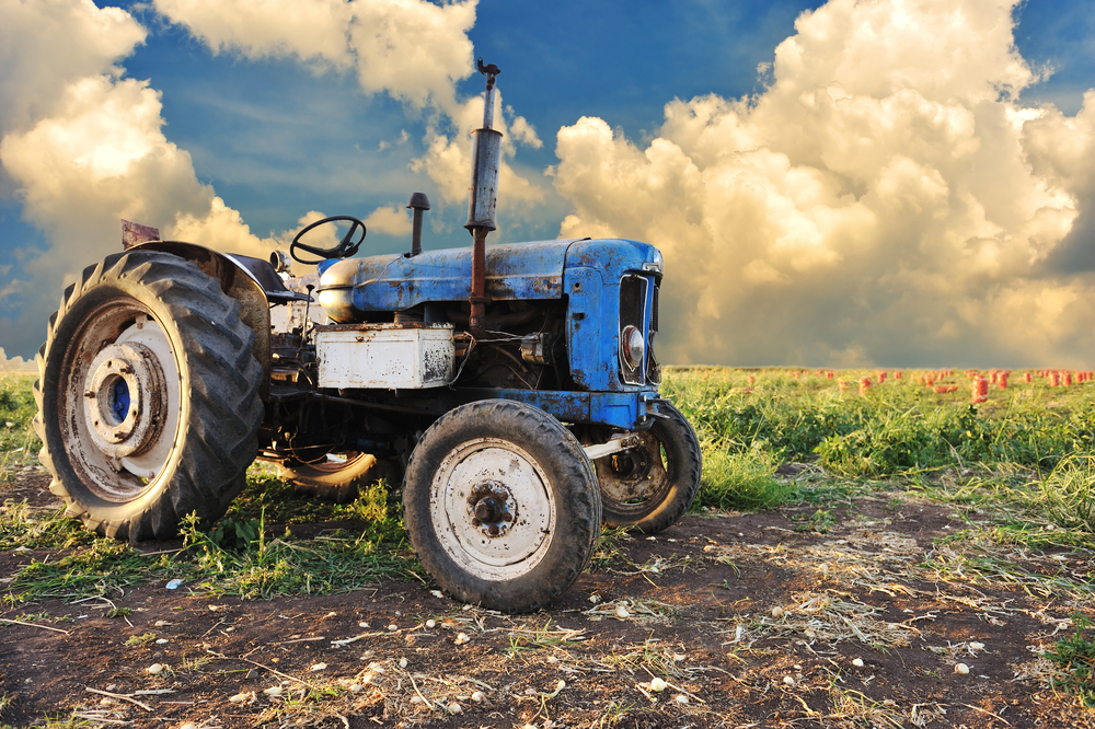 Looking to increase farming production? Don't let friction slow you down! 🚫 Drydene agricultural lubricants provide reduced wear and tear, smoother operation, and improved overall performance. 🔧 Browse Drydene agricultural lubricants: hubs.ly/Q02bRVbh0