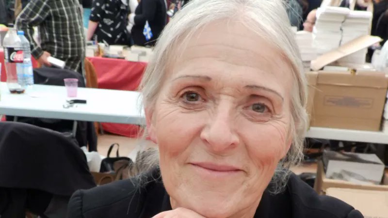 Élise Fischer était une voix connue des auditeurs de RCF. Elle nous a quittés ce lundi 25 décembre, à l'âge de 75 ans. 
Nous vous proposons d'écouter le beau portrait sonore réalisé ces dernières semaines en compagnie d'Élise. 
rcf.fr/articles/cultu…