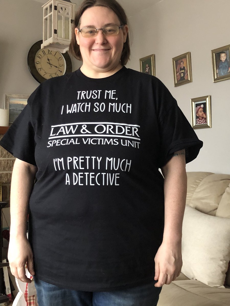 Philinda_AoS's tweet image. What do you say @Chris_Meloni ? Does it make me a detective? Been watching for 25 years, since I was a kid. 

#LawandOrderSVU #Eo #bensler #EOEndgame