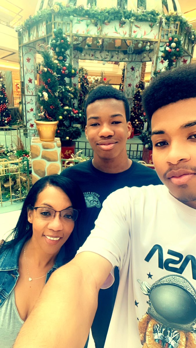 Happy Holidays! 🎄🎁✨