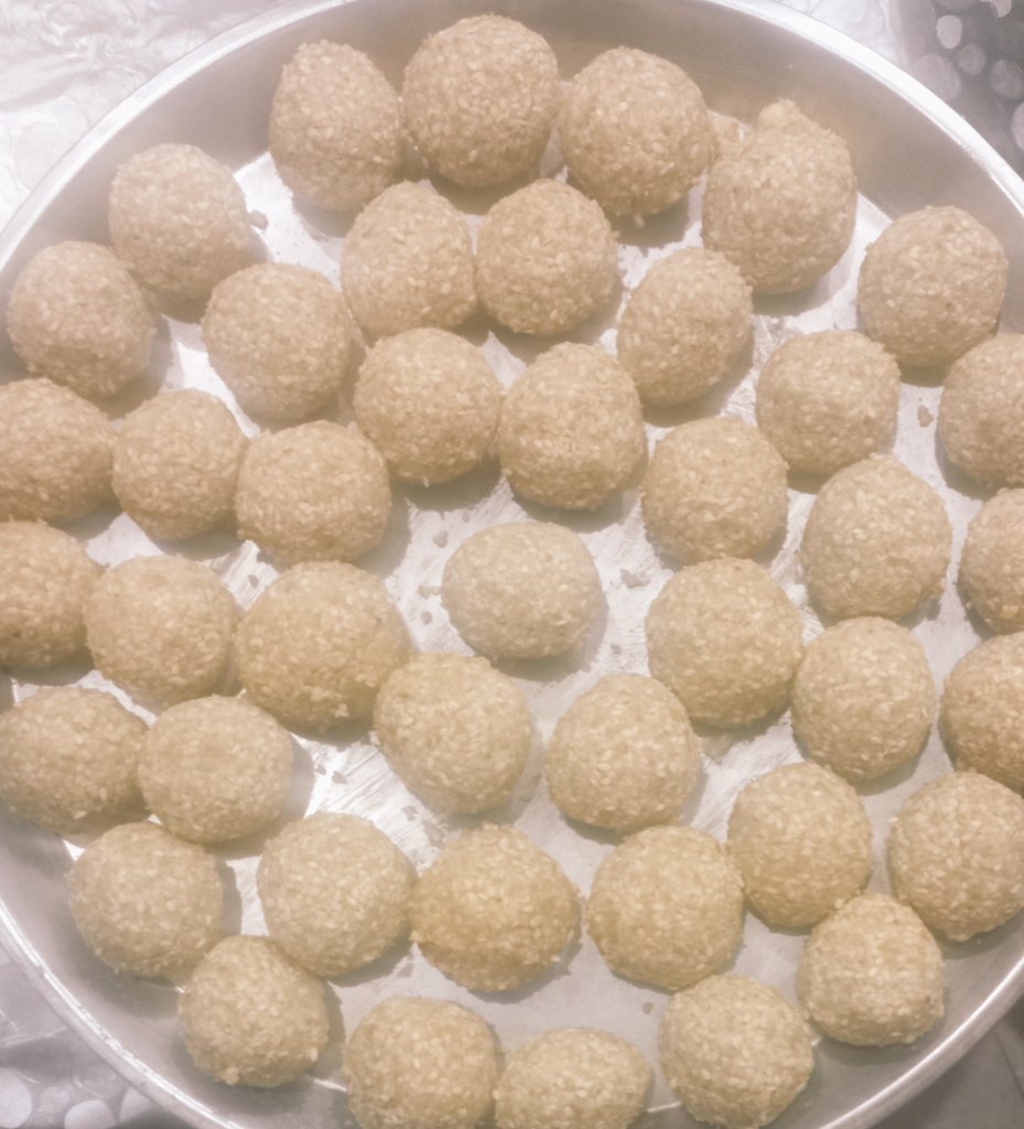 youtu.be/LC_yHgd11Ac?si… Click the link #tilkeladdoo #sweet #ladoo #shinesassybrothers #recipe #WINTER #IndianCricketTeam #nimmi9161 #authornimmisharma #tweets #TweeterWorld #YouTuber #youtubeshorts #YouTube #healthy #HealthyFood #HealthyEating #HealthForAll #twe #youtubechannel