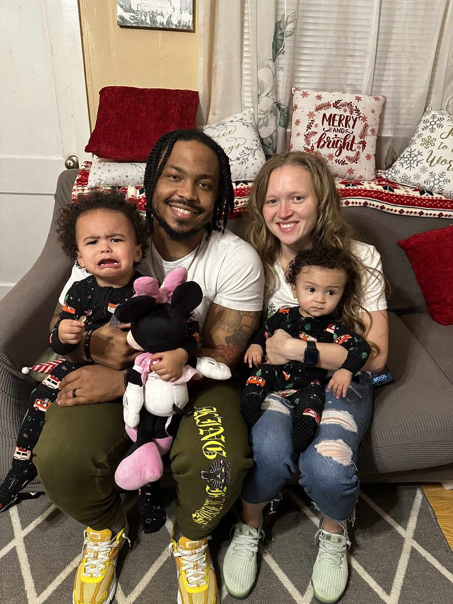 emily sain tweet media