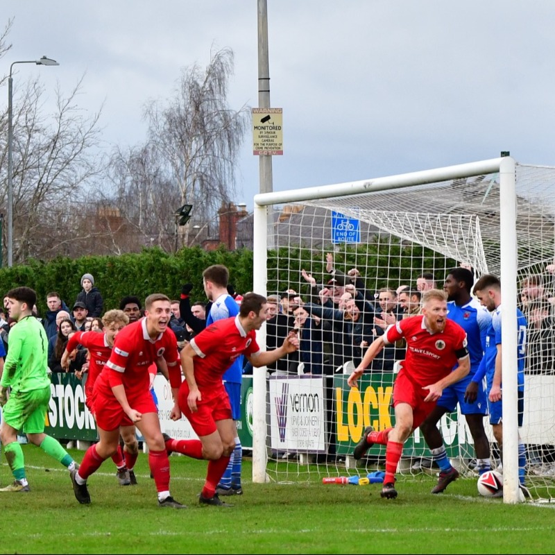 DenbighTownFC's tweet photo. REPORT | Denbigh Town 2-1 Ruthin Town 📝 

Fleming the hero with last-gasp derby winner!

#DTFC