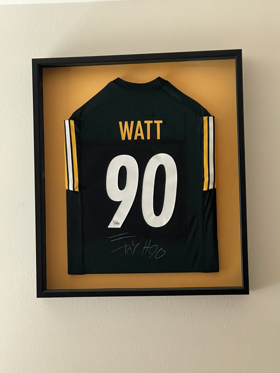 jerioliver's tweet photo. @JJWatt @_TJWatt @DerekWatt34 @KealiaOhai got the last Watt brother now just need a soccer jersey and some cleats https://t.co/OLE7geepSs