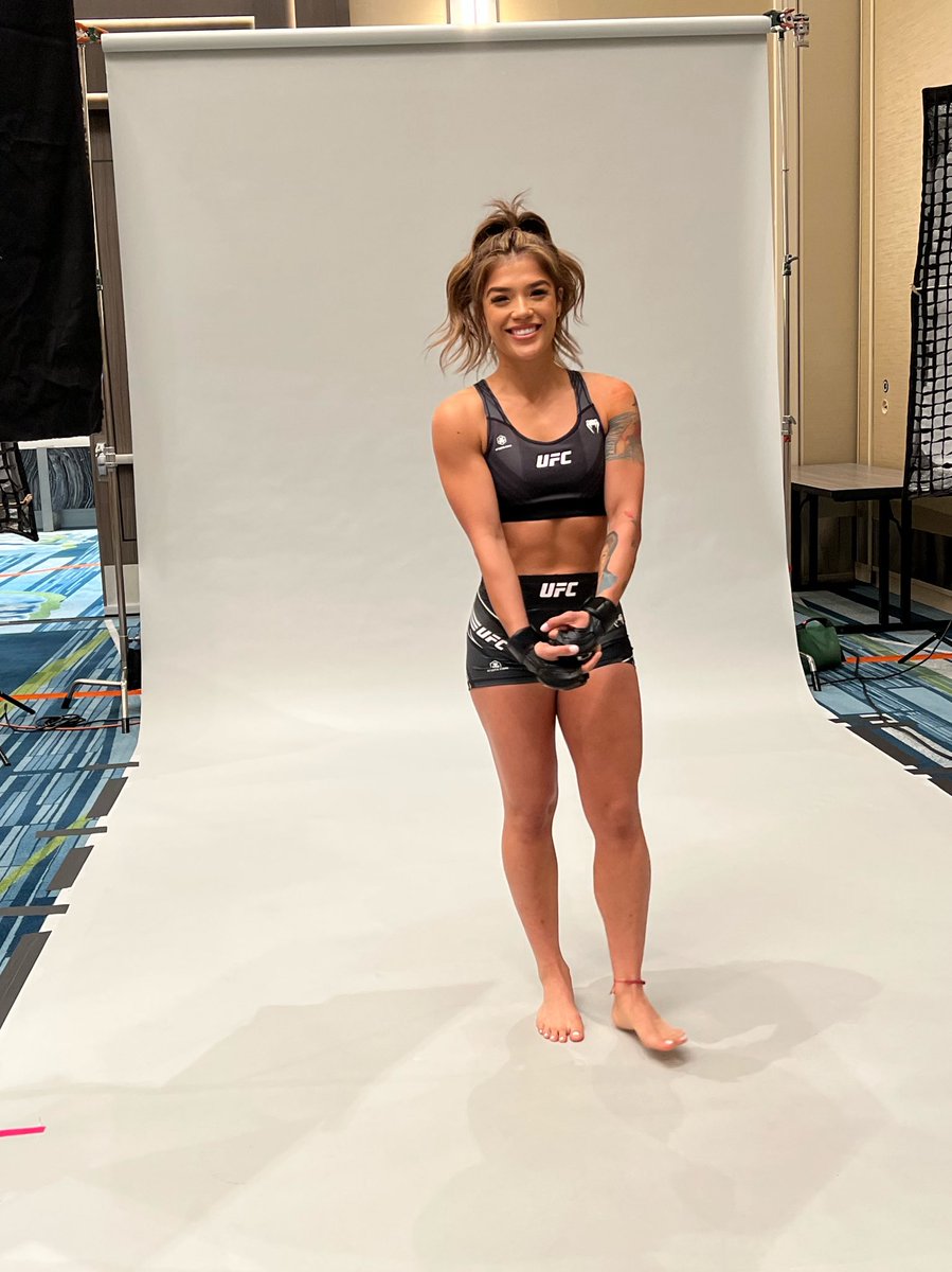 TracyCortezmma's tweet photo. @Uchihaddy Undefeated in the UFC 😉 https://t.co/flMcNngFj7