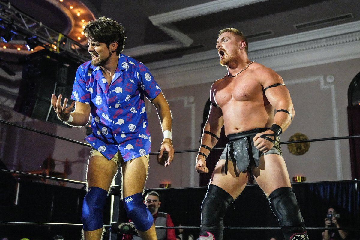 cameraguygimmik's tweet photo. #FreelanceCounts
@ThanksDanTheDad vs. @theirondemon
@FreelanceWres https://t.co/CBIXtm3Kzc