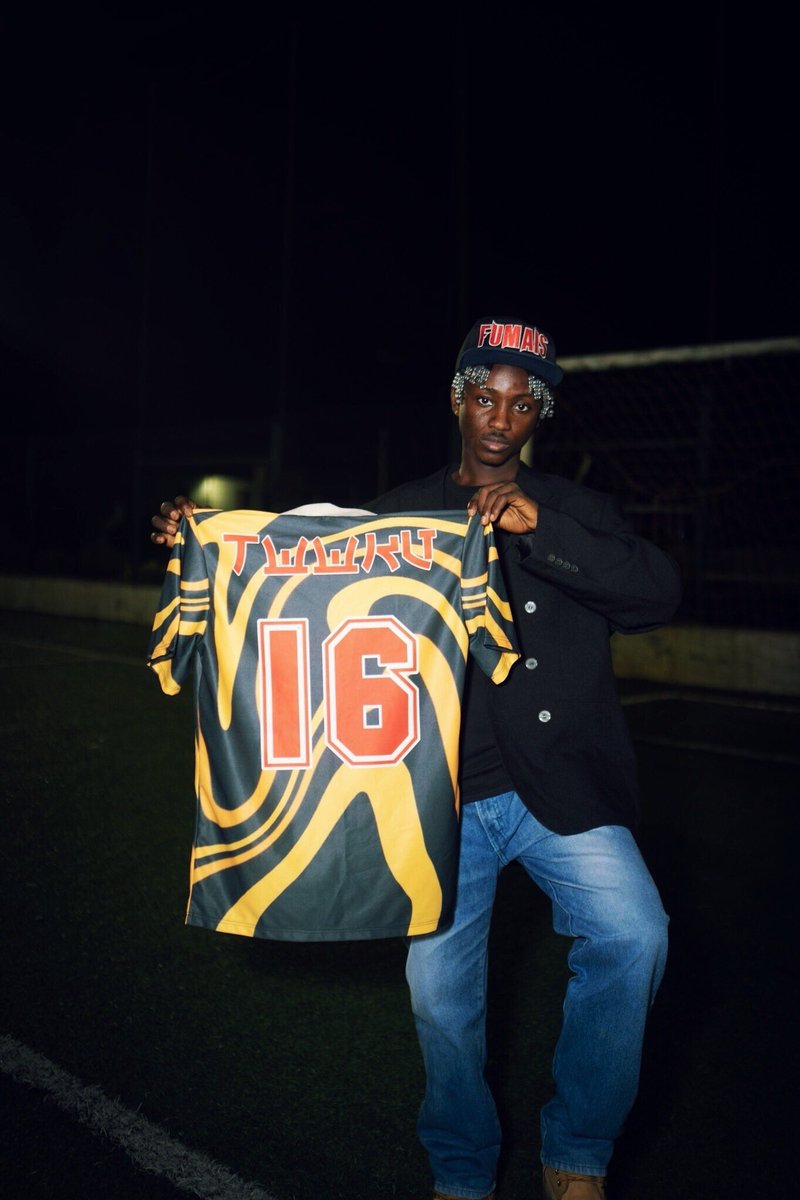 fumaisworldwide's tweet photo. WELCOME TO STREAMS OF GOLD.

A PLACE FULL OF PROSPERITY.
FUMAIS PRESENTS A SPECIAL JERSEY MADE WITH CLASSIC DESIGNS.
[FUMAIS FC]

GOLD HERE REPRESENT YOUTH, BEAUTY &amp; PURITY.

AVAILABLE THIS WEEK. https://t.co/3Pii1jFCGL
