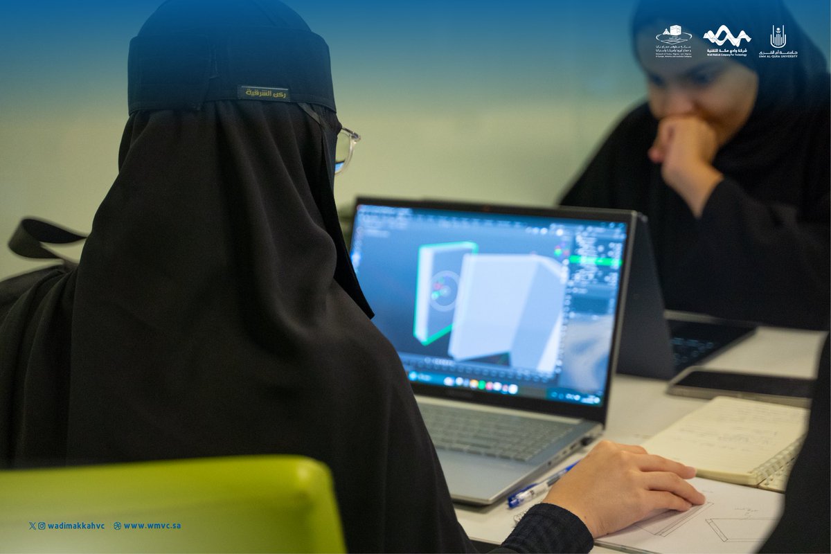 WadiMakkahSA's tweet photo. @IEI_UQU @teaa_est رحلة تحقيق الأفكار الإبداعية في تحدي #صناعة_الهدايا_المبتكرة بإشراف وتوجيه فني واستشاري من  اللجنة الاستشارية الرائدة من أعضاء هيئة تدريس كلية  الفنون والتصاميم بـ #جامعة_أم_القرى 

@design_college_ 
@IEI_UQU 
@teaa_est https://t.co/JpsNiWHkeu