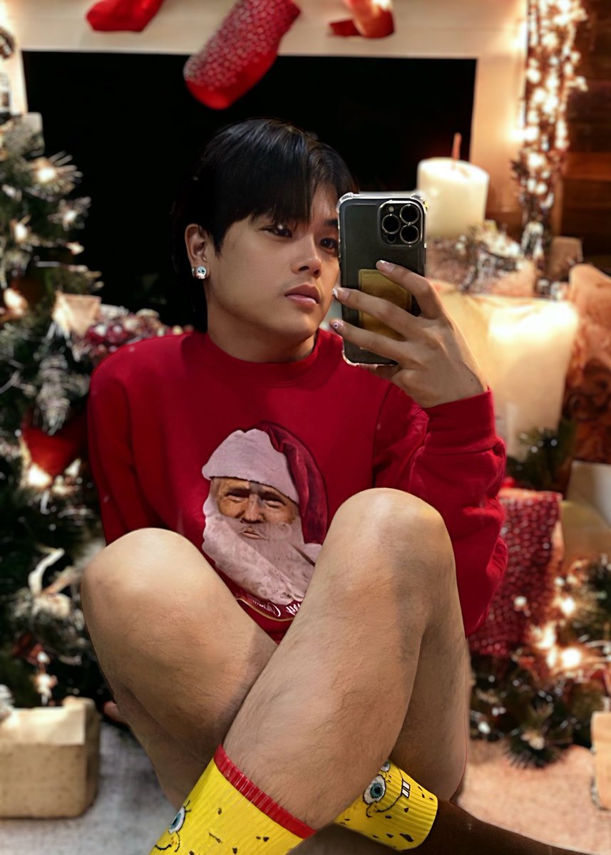 pondpatcha_'s tweet image. จะคริสต์มาส หรือ คิสมี ก็เลือกเอา 😘🎅🏼