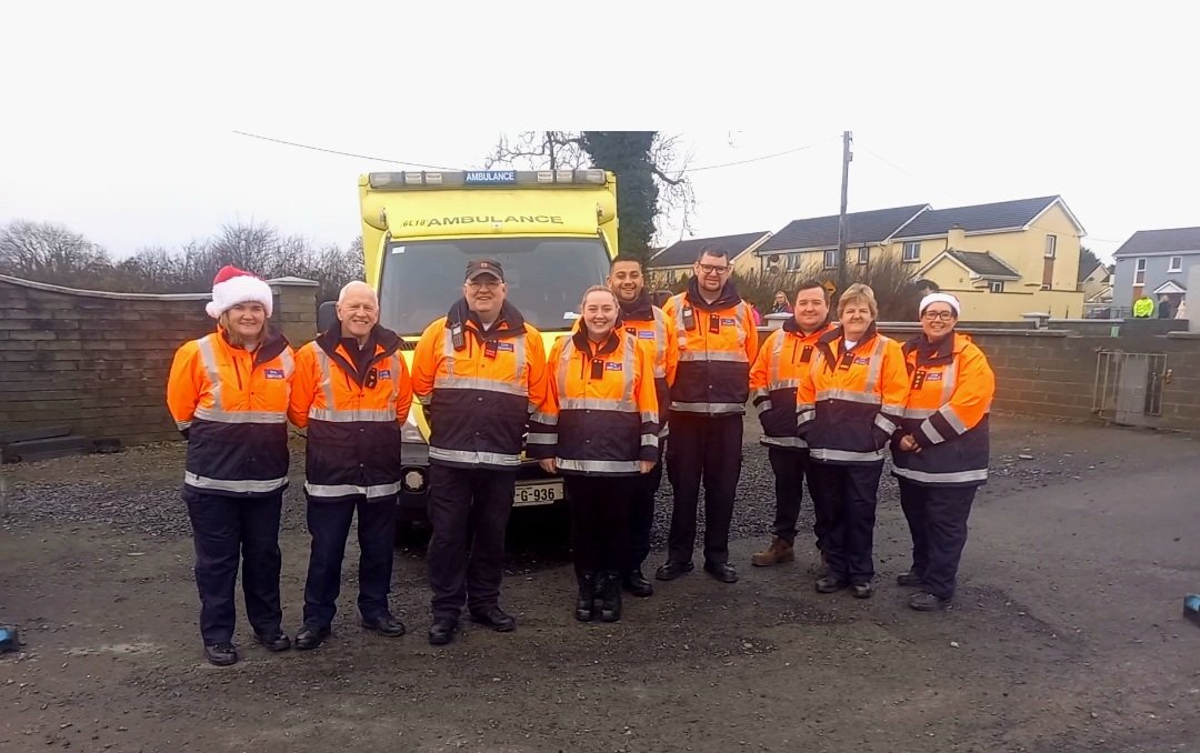 CivilLongford's tweet photo. Thanks to the crew who came out today to provide medical cover for the return of the Shane Brennan memorial charity run. A great day had by all.
#Volunteers #Christmas #DustingOffTheCobwebs https://t.co/lmcxxlnoJ5