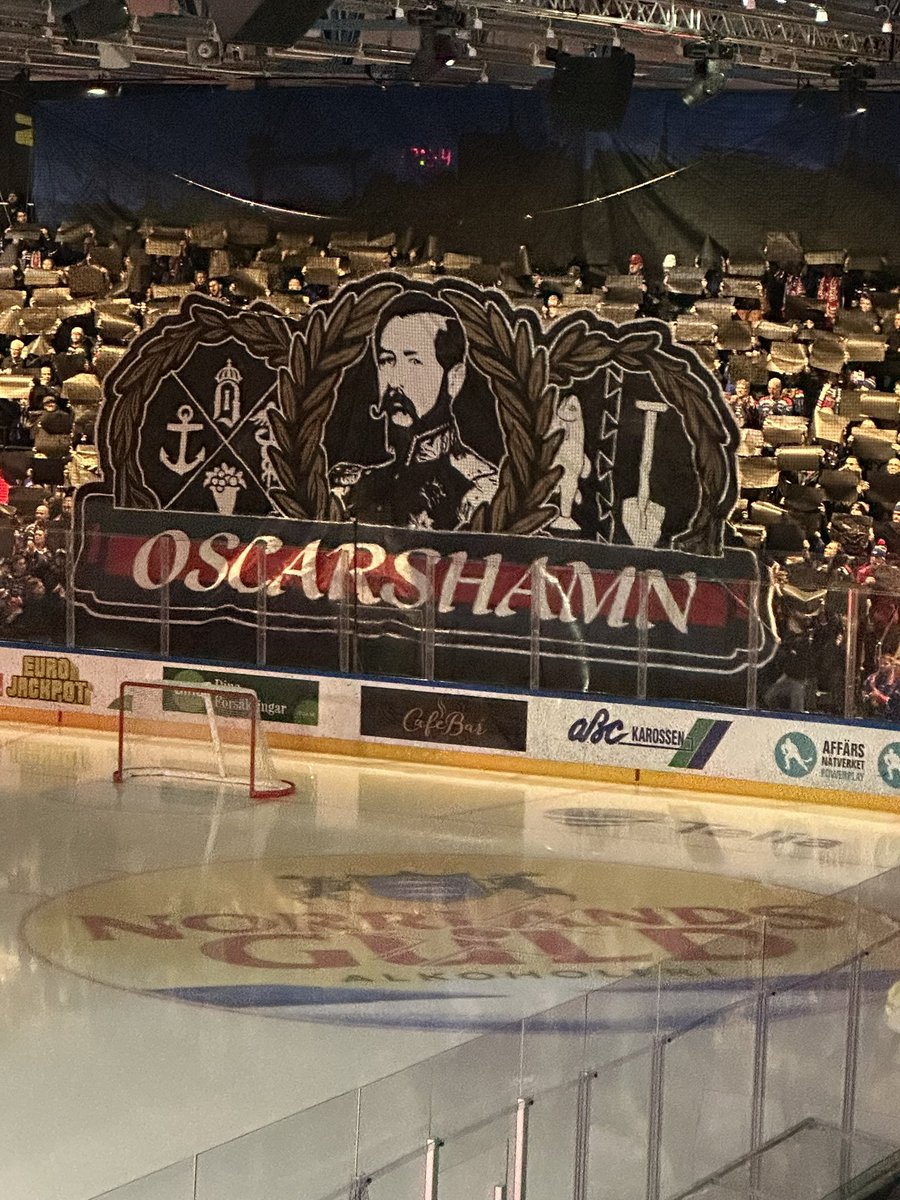 snackarhockey's tweet image. 