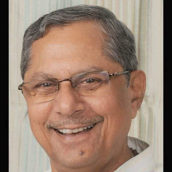 BPSTINC's tweet photo. अखिल भारतीय राष्ट्रीय कांग्रेस के महामंत्री प्रखर समाजवादी विचारधारा के ध्वजवाहक सभी वर्गों में सर्वमान्य एवं लोकप्रिय राजनेता सादगी व सरल व्यक्तित्व के धनी आदरणीय श्री मोहन प्रकाश जी को जन्मदिन की बहुत बहुत हार्दिक बधाई व हार्दिक शुभकामनाएं।
#मोहन_प्रकाश @MohanPrakashINC https://t.co/HMtNU9kWRM