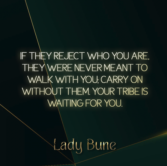 SatanandSons's tweet photo. Lady Bune is harsh with the Truth, but she will never steer you wrong with her advice.

#demon #demonosophy #demonolatry #demonworship #demonwork #spiritwork #occult #goetia #demons #ladybune #bune https://t.co/musL4NQV7a