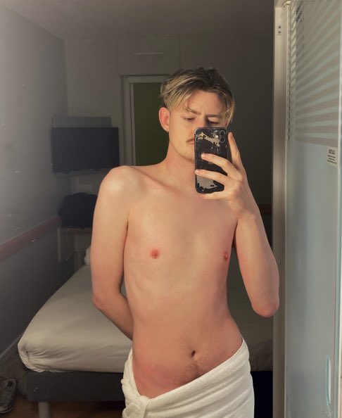 justjackmate's tweet photo. 👄 https://t.co/x8arT9mTPI