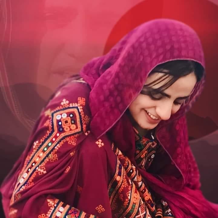 mmatalpur's tweet photo. #Moon was shining Brightly today but I think Our @MahrangBaloch_, my Dearest and Respected Daughter Shines the Brightest with her Bravery, Wisdom, Acumen, Eloquence, and Vision.
May she Live Long to inspire People of her land and elsewhere.
She is an Icon like my @KarimaBaloch https://t.co/LpKG90T7LL