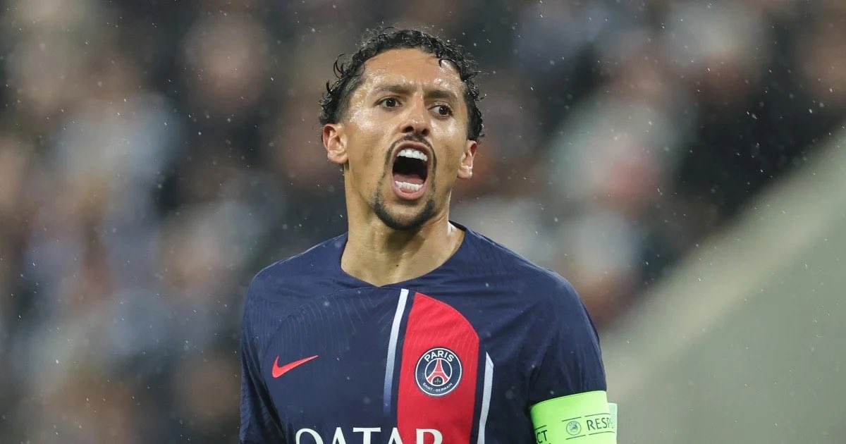 LMDPSG's tweet photo. Je pense déjà à une défense composée d’Achraf Hakimi, Lucas Hernandez, Marquinhos et Nuno Mendes. 🤩🔥

On va tellement bien manger, les frères. 🔴🔵 https://t.co/aiEP26b019