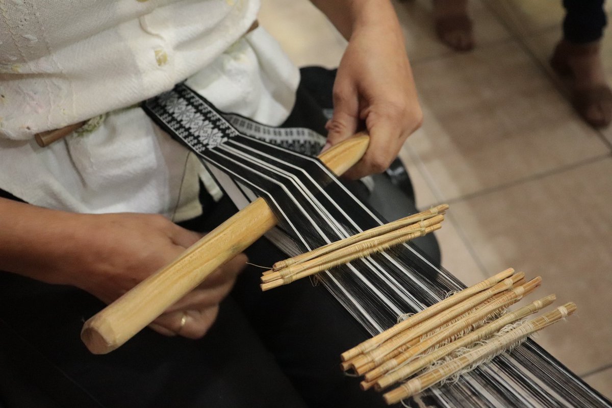 Senatur_Py's tweet photo. 📌🙌🇵🇾Senatur y Municipalidad de Piribebuy presentaron la XXII Edición del Festival Nacional del Poncho Para´i de 60 listas 

#GobiernoDelParaguay https://t.co/Yaf9p6Jimj