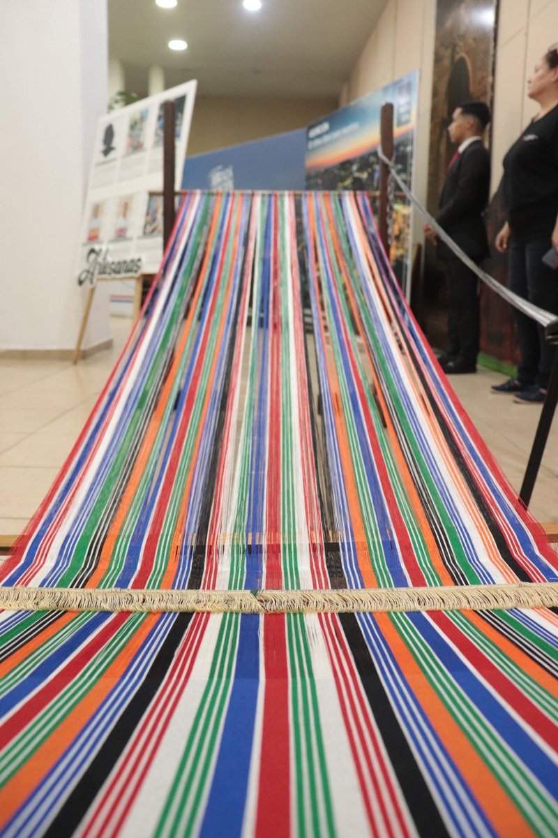 Senatur_Py's tweet photo. 📌🙌🇵🇾Senatur y Municipalidad de Piribebuy presentaron la XXII Edición del Festival Nacional del Poncho Para´i de 60 listas 

#GobiernoDelParaguay https://t.co/Yaf9p6Jimj