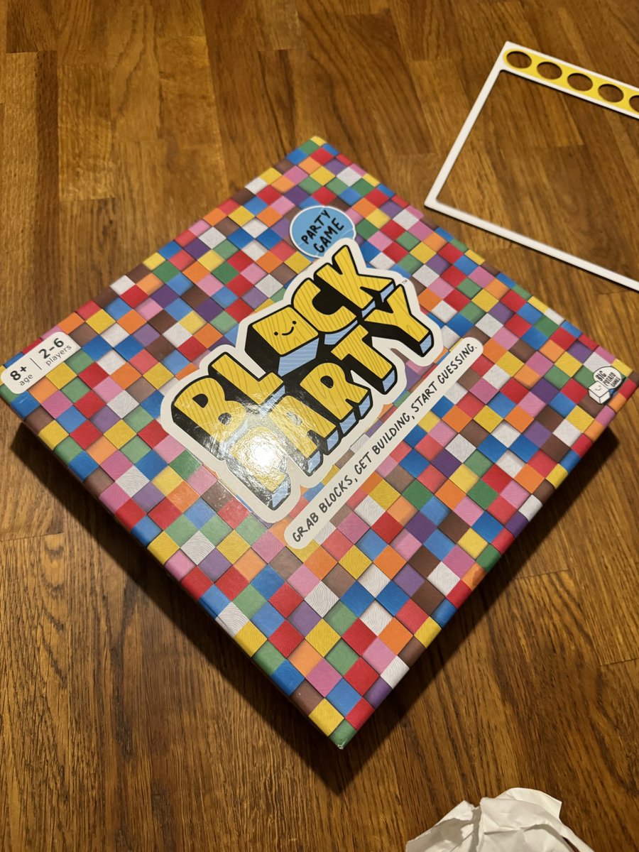 Emma Thompson tweet media