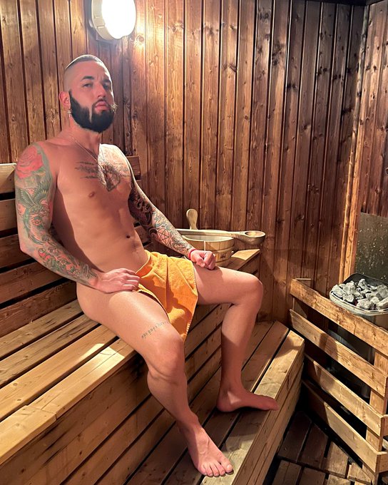 I&rsquo;m waiting for you, are you coming? 🔥 https://t.co/sotMa88FTn