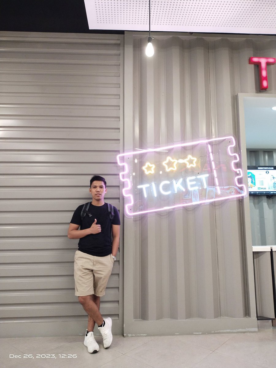 junhawk15's tweet photo. Done watching #Firefly  #MMFF2023  Ganda ng movie sulit na sulit 🤙👏👏 congrats 👏
@GMA_PA @GMAPictures https://t.co/beL9Dak6Cm