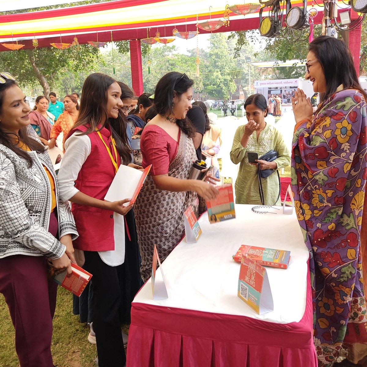 GujaratMediaClub tweet media