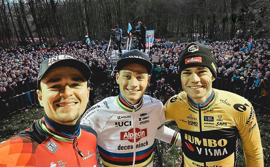 The podium selfie 🥉🥇🥈