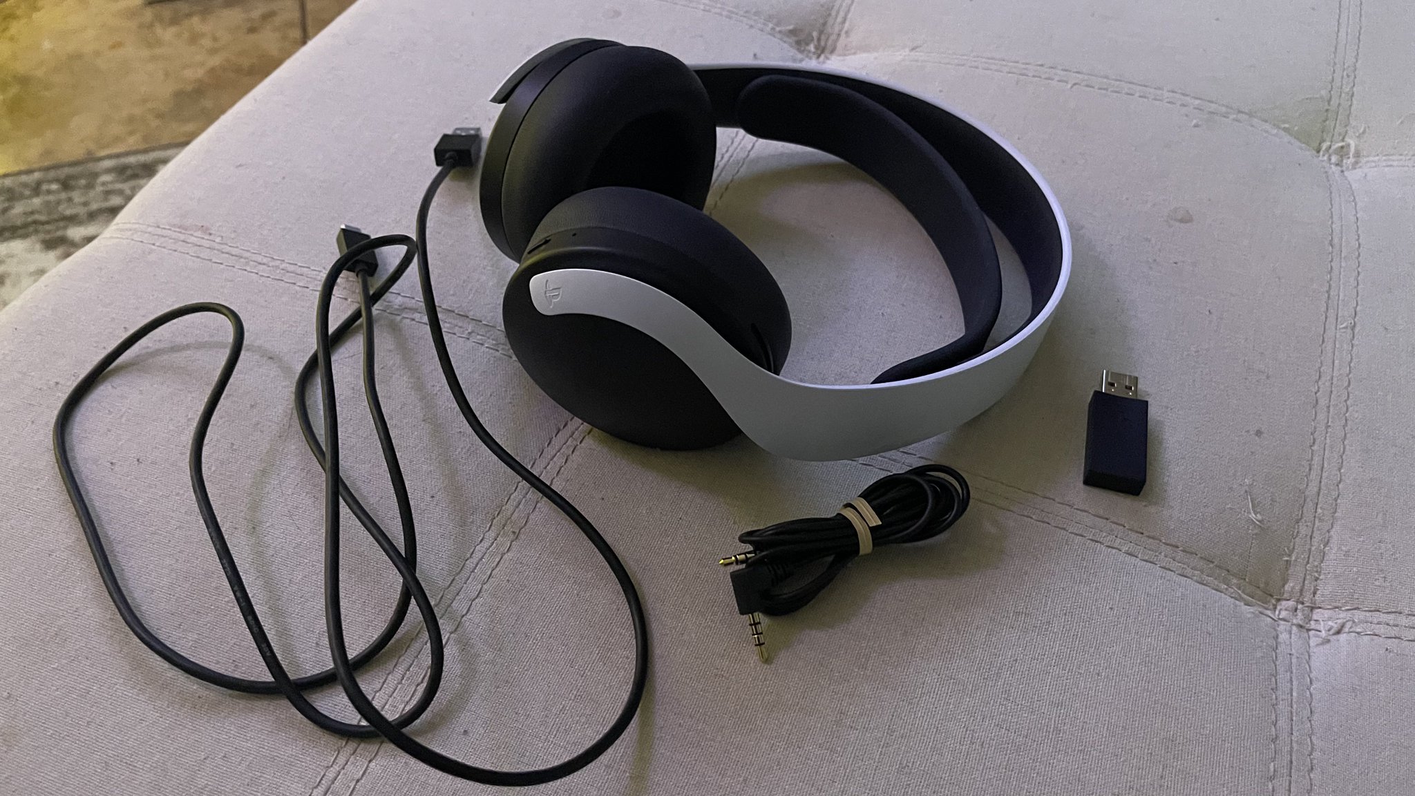 PlayStation 3D Pulse Wireless Headset White for 35 NeoGAF