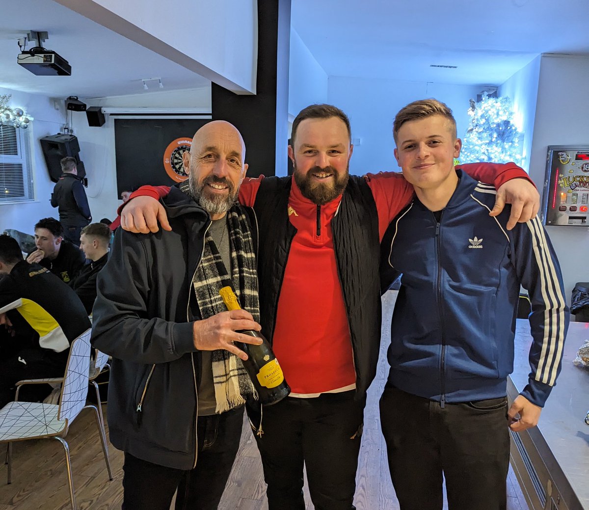 🍾 Today's MOTM chosen by match sponsors Elliotts Builders Merchant was awarded to Cameron Scott!

#UpTheDeans