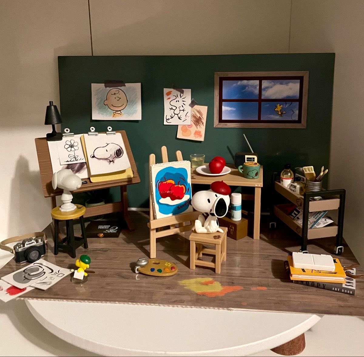 snoopystwin's tweet photo. snoopy art studio! https://t.co/4bg9Cmntgi