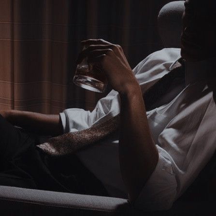 ───────────── 
• 𝙴𝚖𝚙𝚛𝚎𝚜𝚊𝚛𝚒𝚘 
• 𝙾𝚙𝚎𝚗 𝚝𝚘 𝚙𝚕𝚘𝚝𝚜 
• 𝙼𝚞𝚕𝚝𝚒é𝚙𝚘𝚌𝚊 𝚢 𝙼𝚞𝚕𝚝𝚒𝚏𝚊𝚗𝚍𝚘𝚖        
                               #FreeRol