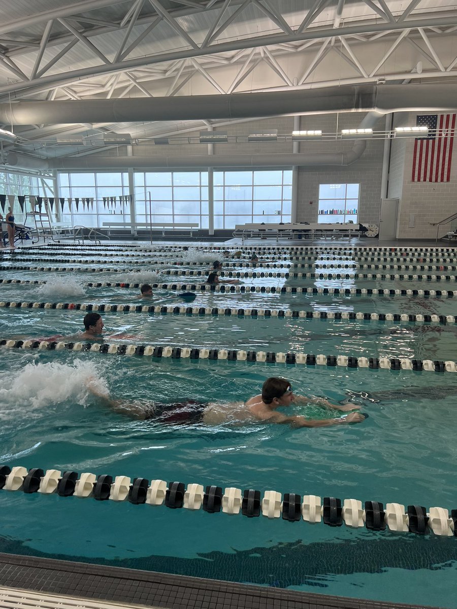 lccougarsswim's tweet photo. Had a fun post-Christmas practice with @LCCougarWrestle Thanks for coming boys! We’ll see you again when we invade the wrestling room on Jan. 3!!
#lakecatholic #swimanddive #wrestling #mixedpractice #creatingextraordinaryathletes https://t.co/MiTzS5a9rD