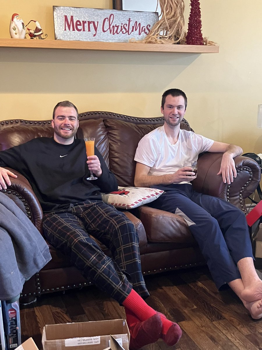 Jim Roesch tweet media