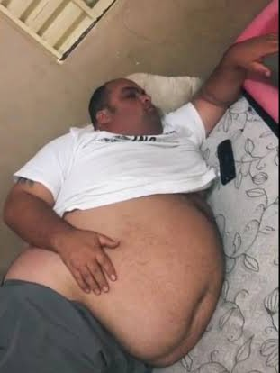 foraacademia's tweet photo. Ainda to assim depois da ceia de natal. https://t.co/n278P5rIT7