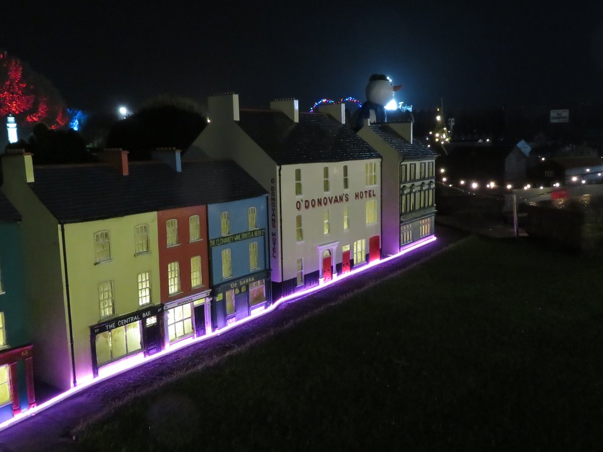 West Cork Model Railway Village tweet media