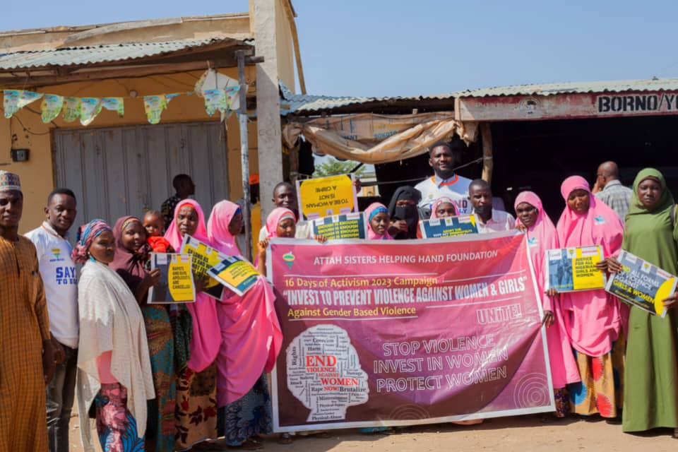 ashhfoundation's tweet photo. #ASHHFoundation joins forces with Change Agent Tirwun, our collaborative outreach at the RTEAN office in Tirwun Motor Park, delivering a powerful message on preventing SGBV against women & girls. Together, we strive for a safer, more inclusive community. #EndSGBV #collaboration https://t.co/A5y11JzGpD