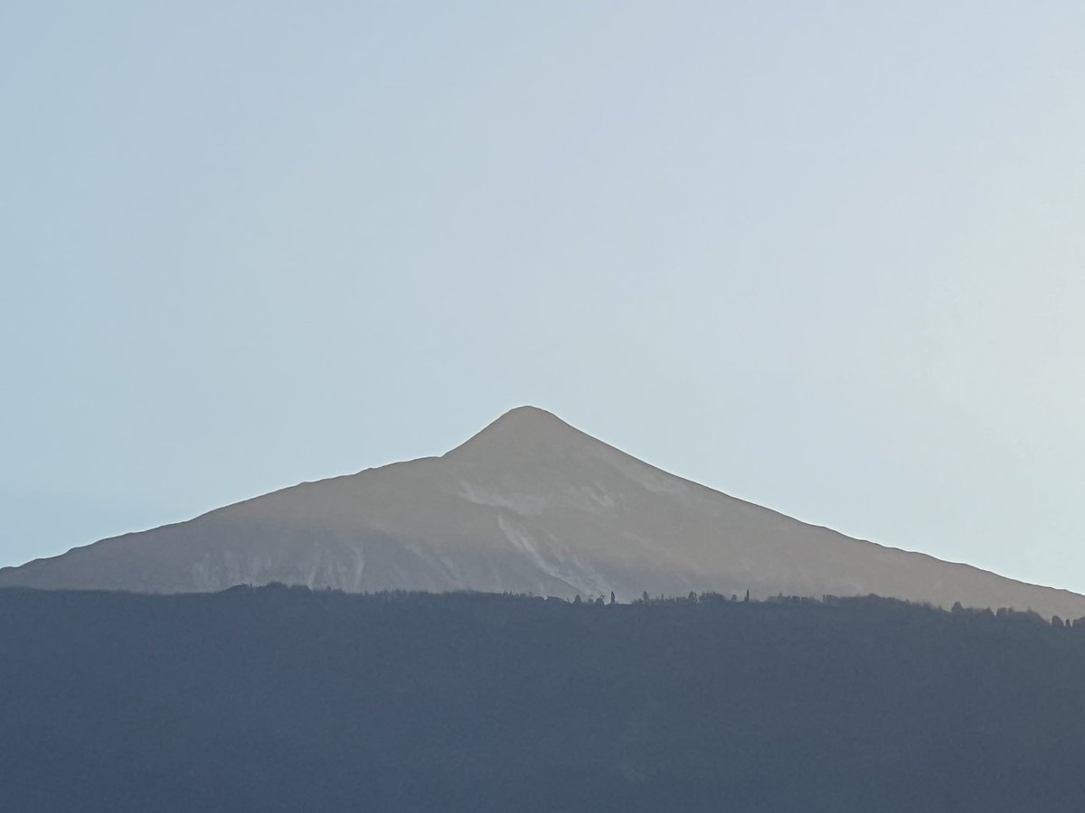 The highest mountain of #Spain. #elteide #tenerife #spain #españa #volcano