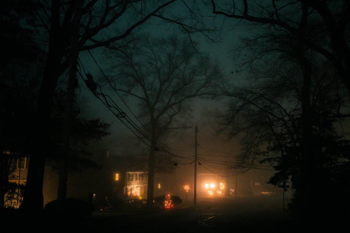 dave_krugman's tweet photo. Cyberpunk Suburbia https://t.co/67V02KIjn1