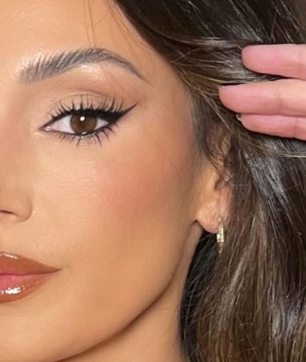 huntordyeuk's tweet image. Michelle in Ardell 🔥

Are you sorted for NYE? Get glammed up with our range of Beauty! 

Look by @krystaldawn_mua 

Shop the brand now on Hunt or Dye 🤍 #hod #huntordye #lashes #ardell #ardelllashes #longlashes #wispylashes #fulllashes #eyelashes #falselashes #falseeyelashes