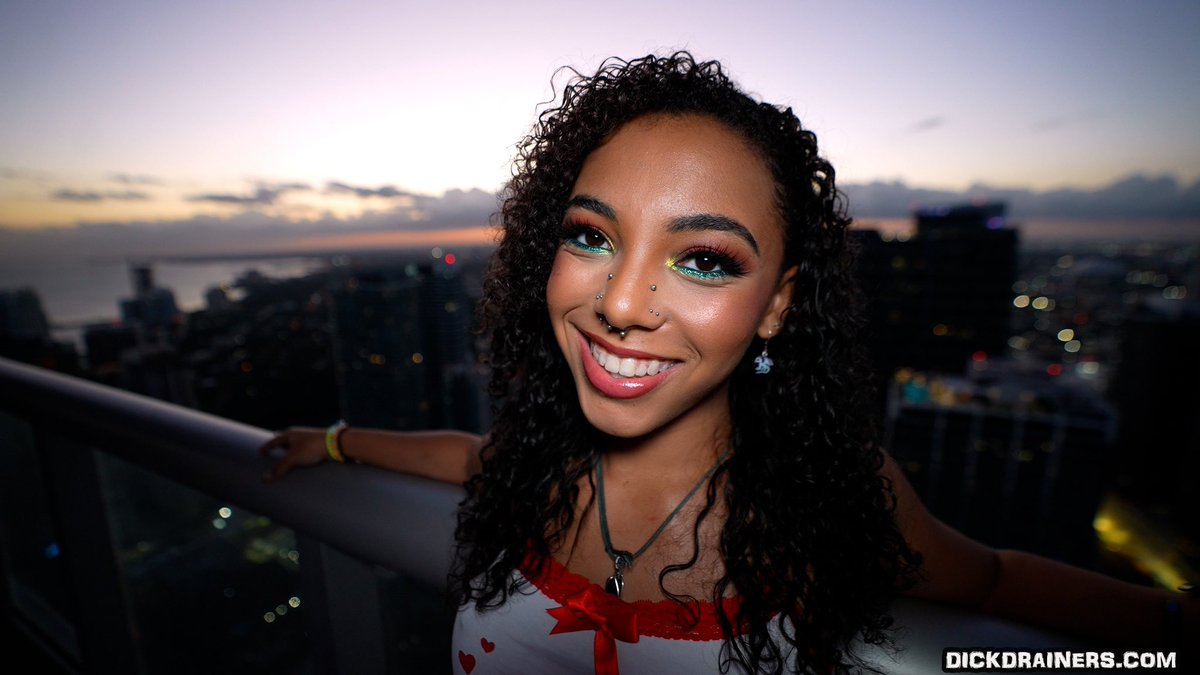 What is the name of the girl? - Zerella Skies #1664410 › NameThatPorn.com