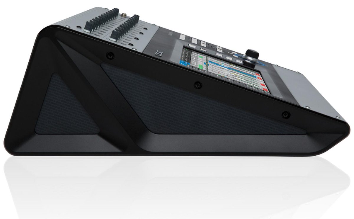 KohnMusic's tweet photo. QSC TOUCHMIX30 PRO DIGITAL MIXER
https://t.co/ozMZPsf5jQ https://t.co/JjxowMVIeF