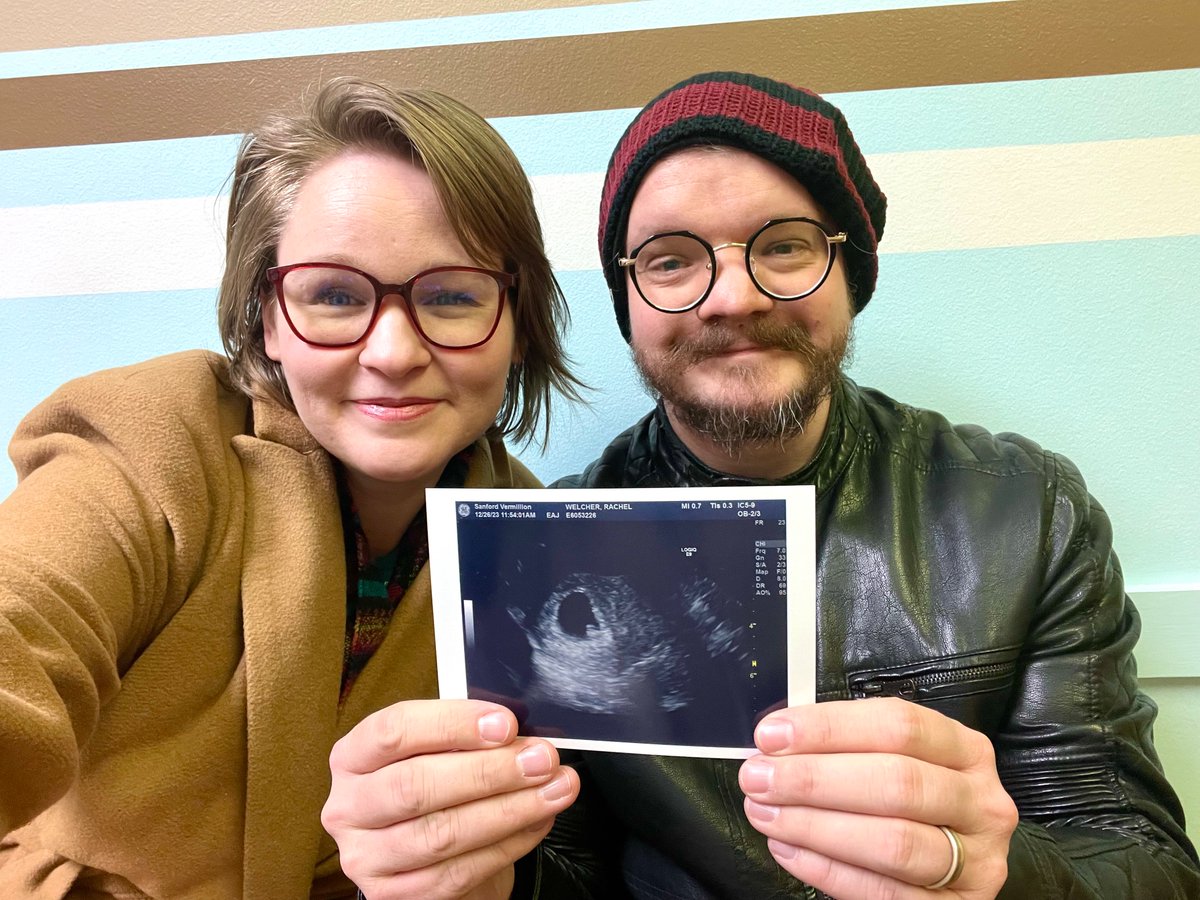 Rachel Joy Welcher tweet media